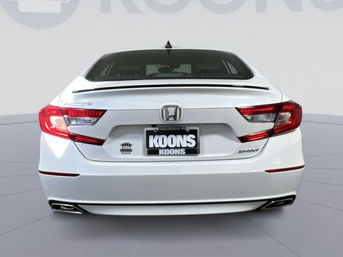 Used 2022 Honda Accord Sport image 10