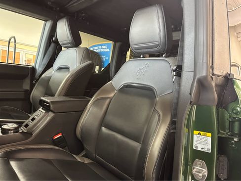 Used 2025 Ford Bronco Outer Banks image 20