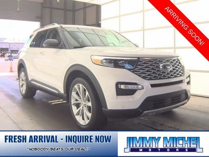 Used 2023 Ford Explorer Platinum w/ Technology Package