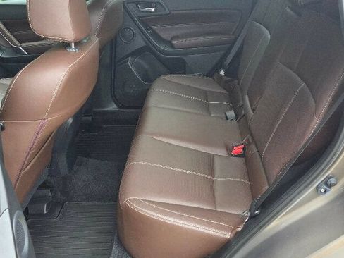 Used 2018 Subaru Forester 2.5i Touring w/ Popular Package #2 AWD/4WD image 13