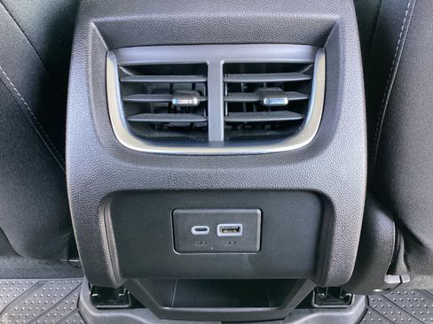 Used 2024 Chevrolet Blazer LT w/ Convenience Package image 34