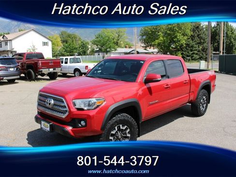 Used 2016 Toyota Tacoma TRD Off-Road w/ Towing Package AWD/4WD image 1