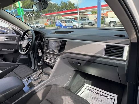 Used 2019 Volkswagen Atlas S image 16