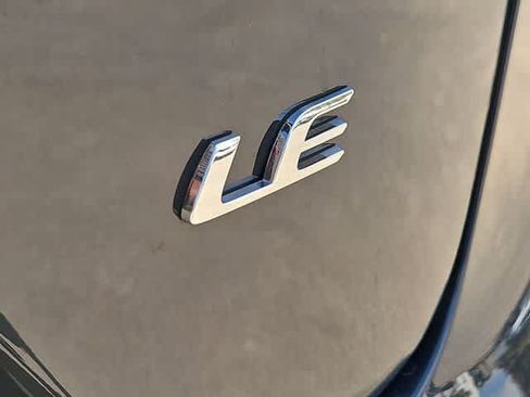Used 2026 Toyota Corolla LE FWD image 11