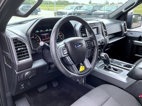 Used 2016 Ford F150 XLT w/ Equipment Group 301A Mid RWD image 11