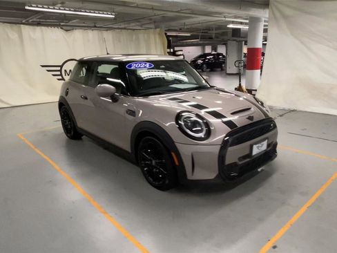 Certified 2024 MINI Cooper S FWD image 2