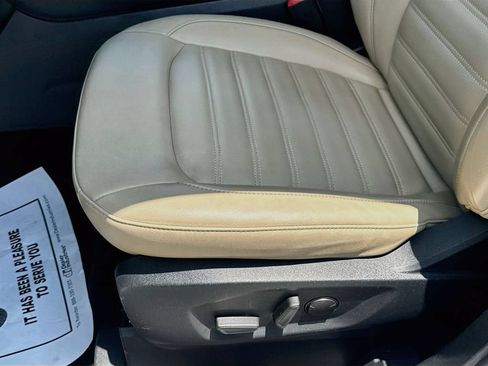 Used 2020 Ford Edge SEL w/ Convenience Package FWD image 23