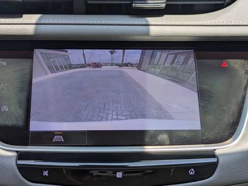 Used 2021 Cadillac XT5 Premium Luxury FWD image 21