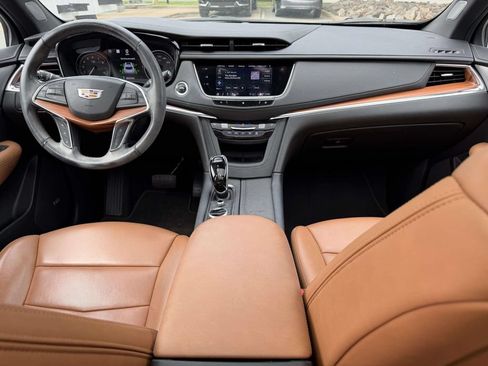 Used 2021 Cadillac XT5 Premium Luxury AWD/4WD image 18