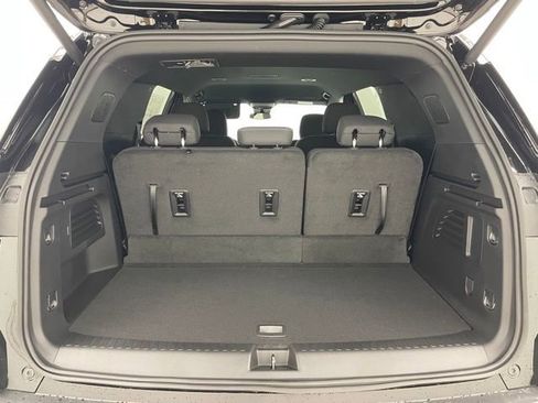 New 2026 Chevrolet Traverse LT image 12