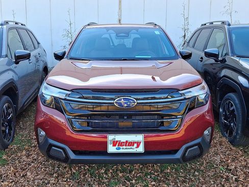 New 2025 Subaru Forester Touring image 2