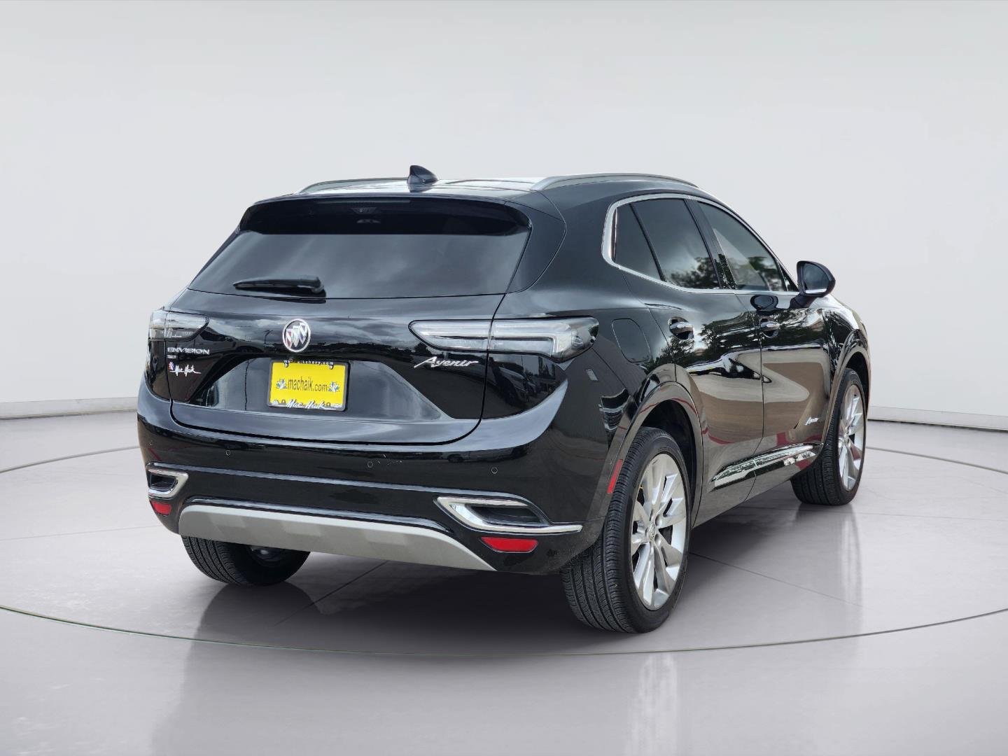 Used 2023 Buick Envision Avenir AWD/4WD image 5