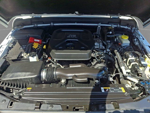 Used 2021 Jeep Wrangler Unlimited Sport AWD/4WD image 32