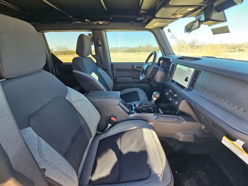 New 2025 Ford Bronco Big Bend AWD/4WD image 31