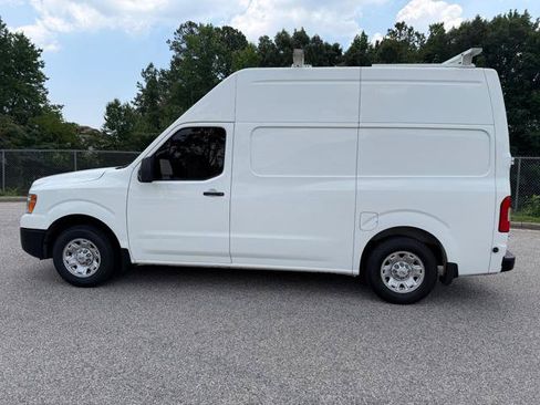 Used 2018 Nissan NV 2500 SV RWD image 8