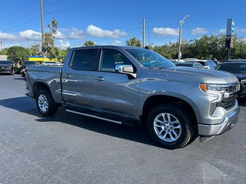 Used 2025 Chevrolet Silverado 1500 LT image 1