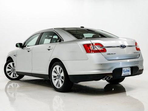 Used 2010 Ford Taurus Limited image 24