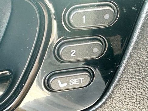 Used 2022 Honda Odyssey Touring image 9