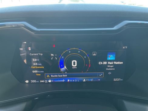 New 2025 Chevrolet Colorado LT w/ LT Convenience Package image 23