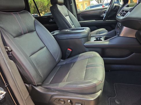 Used 2023 Chevrolet Tahoe RST w/ Luxury Package RWD image 27