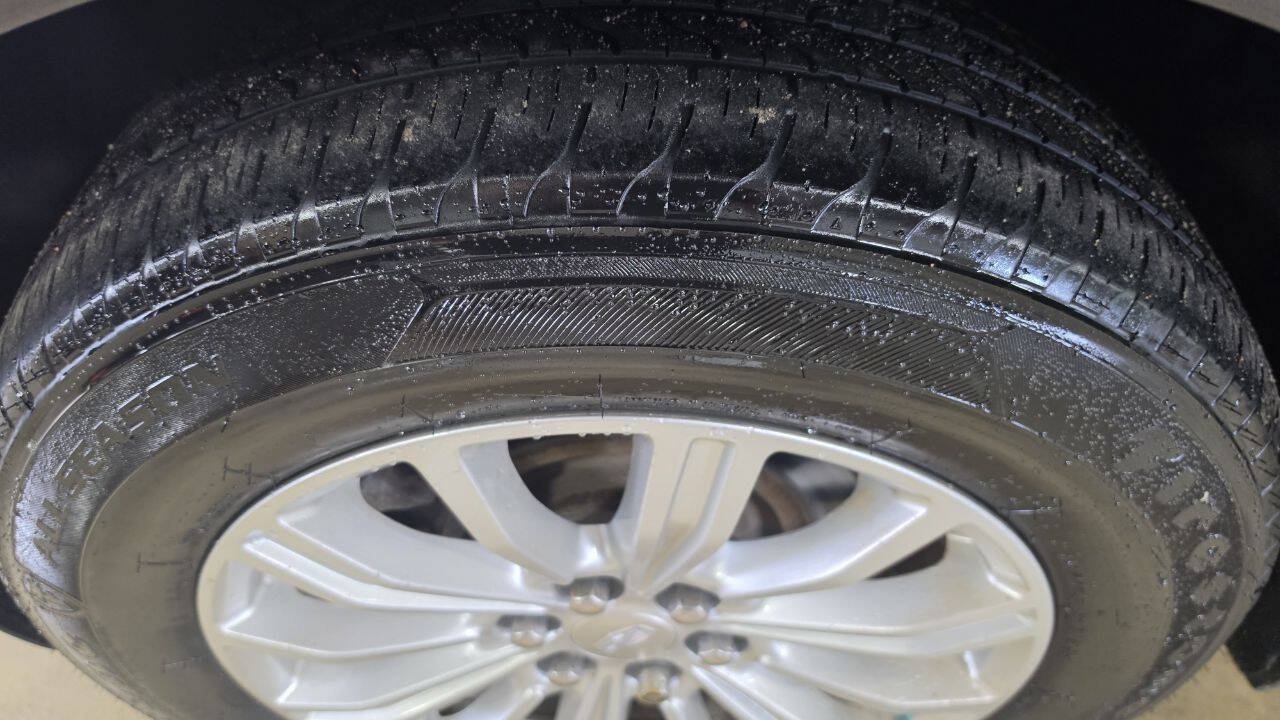 Used 2018 Cadillac XT5 AWD image 10