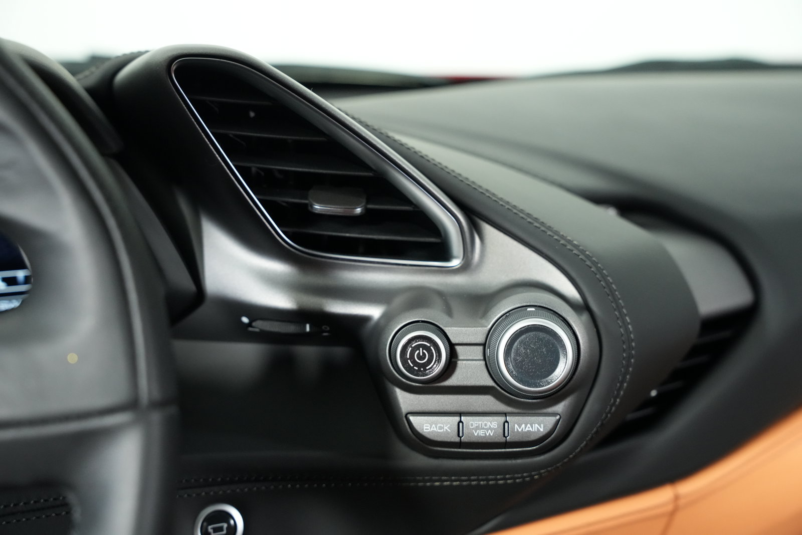 Used 2016 Ferrari 488 GTB RWD image 27
