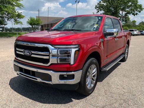 Used 2025 Ford F150 Lariat w/ Equipment Group 501A Mid AWD/4WD image 5