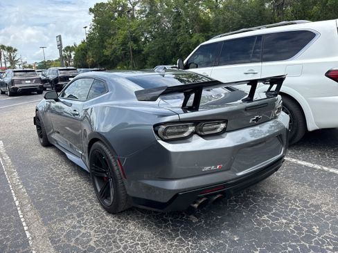 Used 2019 Chevrolet Camaro ZL1 RWD image 2