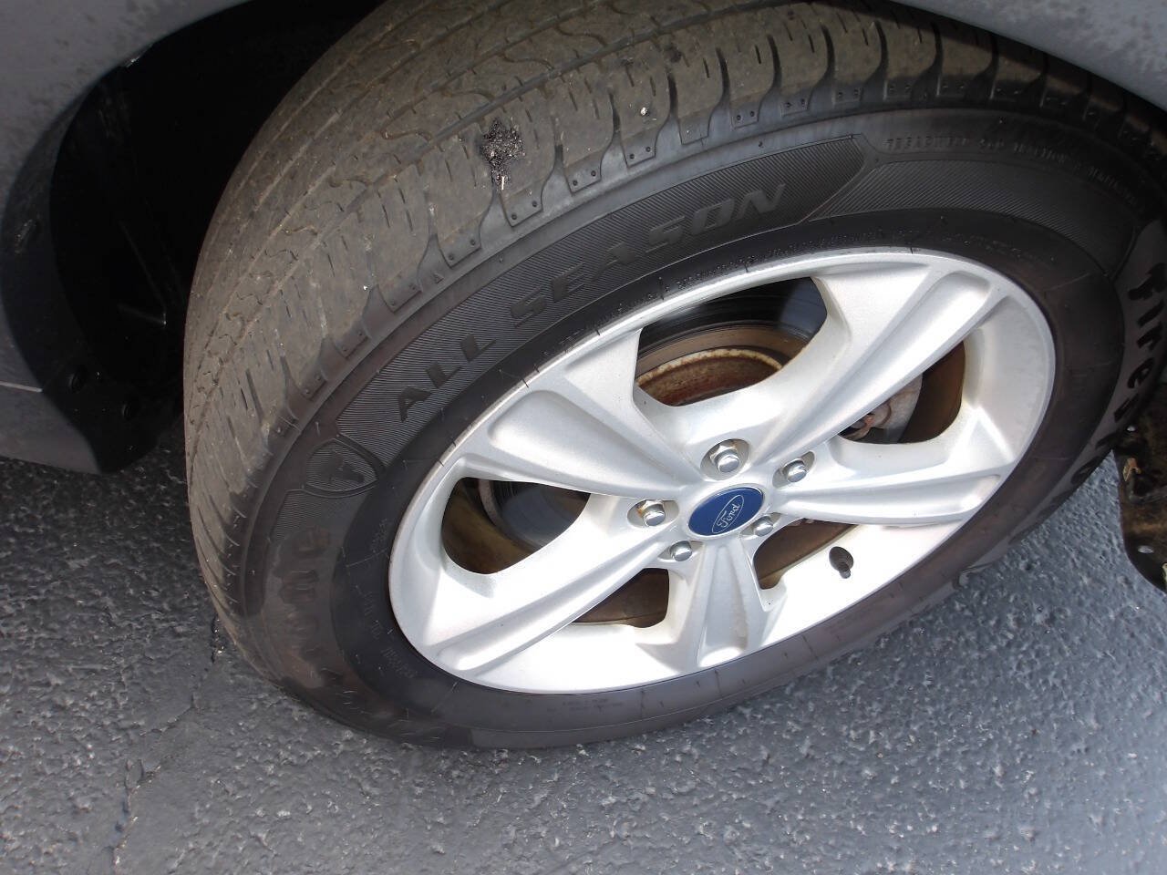 Used 2015 Ford Escape SE FWD image 48