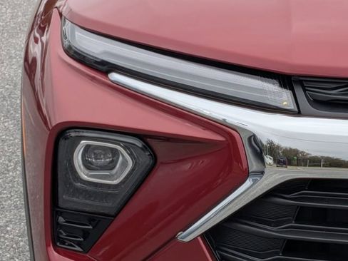 Used 2024 Chevrolet TrailBlazer LT image 9