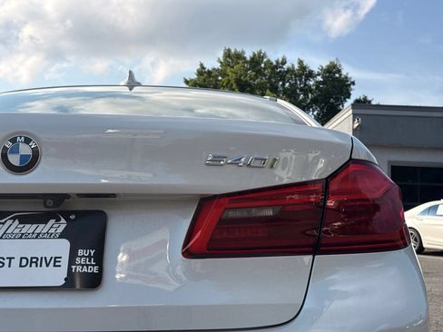 Used 2018 BMW 540i xDrive AWD/4WD image 10