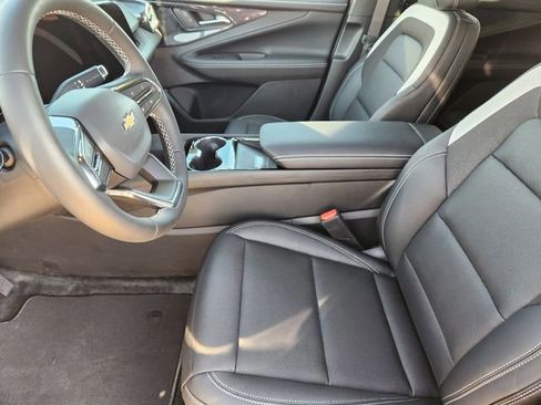 New 2026 Chevrolet Blazer EV LT image 21