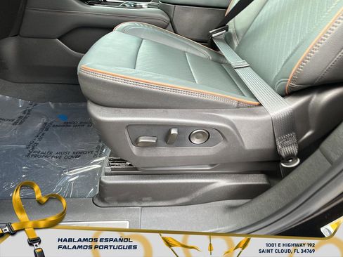 New 2026 GMC Yukon XL AT4 w/ AT4 Premium Plus Package image 15