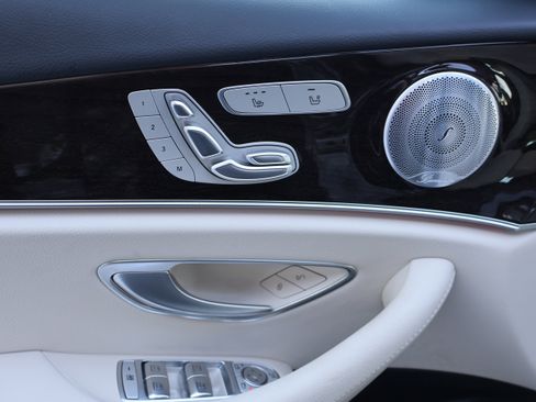 Certified 2020 Mercedes-Benz E 350 Sedan image 11