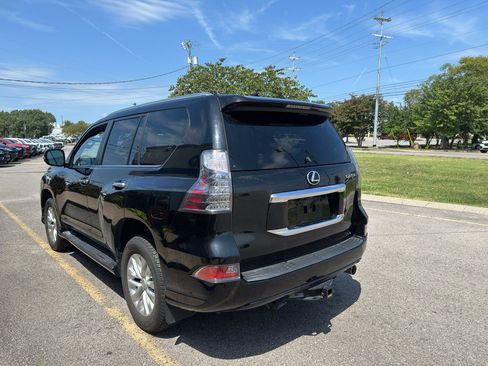 Used 2021 Lexus GX 460 Premium w/ Premium Package AWD/4WD image 6