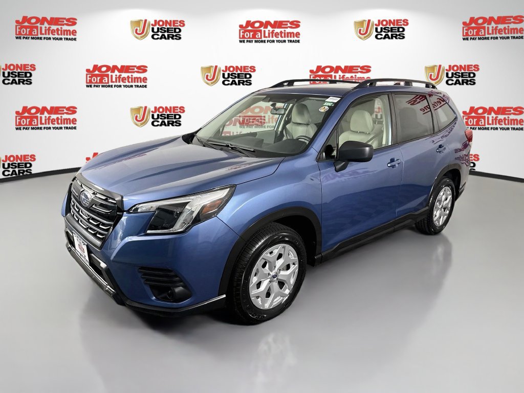 Used 2024 Subaru Forester AWD/4WD image 12