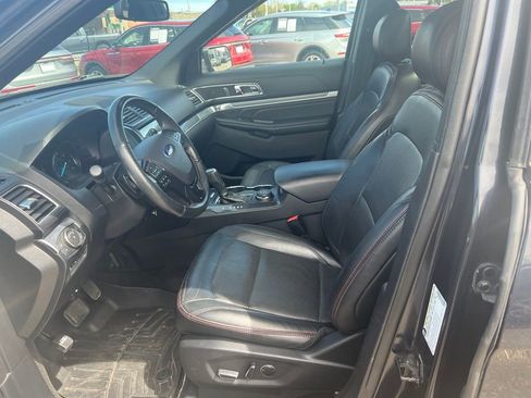 Used 2017 Ford Explorer Sport AWD/4WD image 10