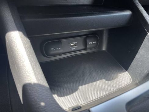 Certified 2022 Kia Forte LXS FWD image 27