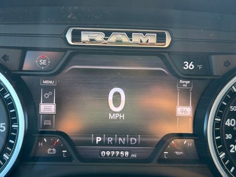 Used 2021 RAM 1500 Big Horn image 16