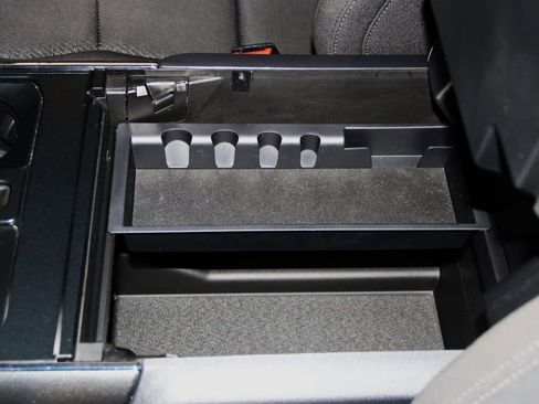 Used 2022 Ford F150 XLT w/ Equipment Group 302A High image 40