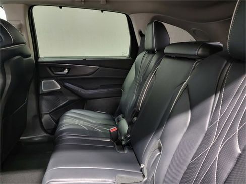 Certified 2025 Acura MDX w/ Advance Package image 13