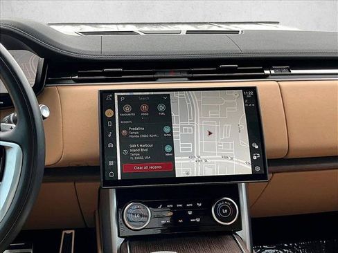 Used 2023 Land Rover Range Rover SE AWD/4WD image 8