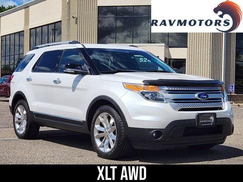 Used 2014 Ford Explorer XLT w/ Equipment Group 202A AWD/4WD image 1