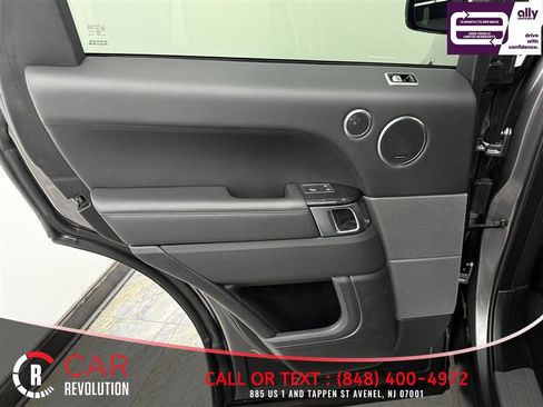 Used 2019 Land Rover Range Rover Sport Supercharged AWD/4WD image 35