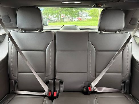 Used 2021 GMC Yukon Denali RWD image 18