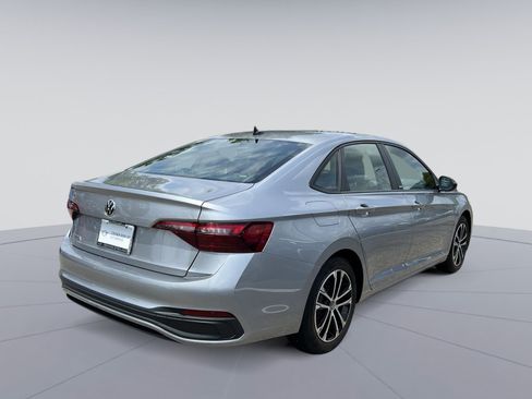 Used 2023 Volkswagen Jetta Sport FWD image 5