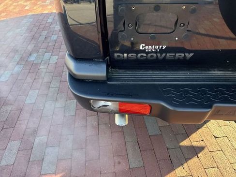 Used 2004 Land Rover Discovery SE image 8