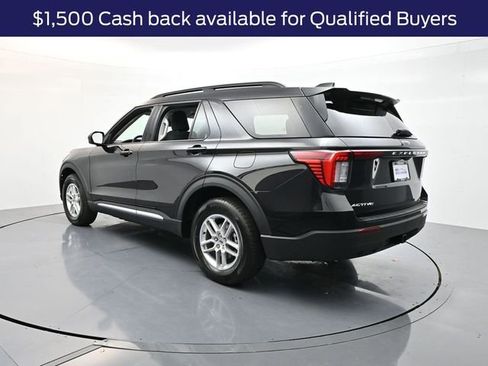 New 2025 Ford Explorer Active image 5