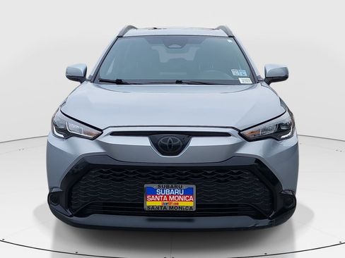 Used 2024 Toyota Corolla Cross AWD Hybrid w/ Moonroof Package image 2