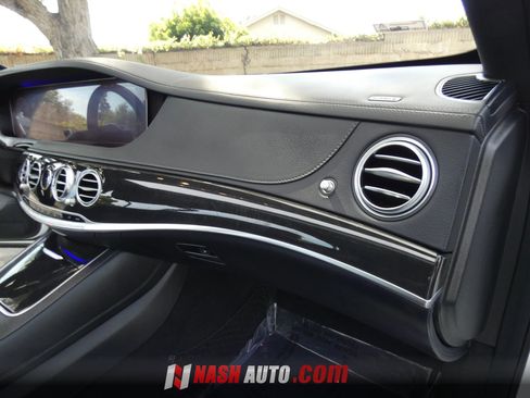 Used 2019 Mercedes-Benz S 450 Sedan image 31
